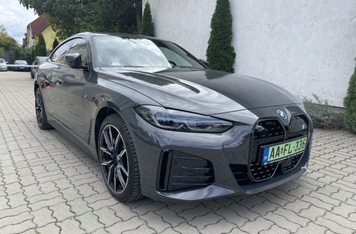 BMW i4 eDrive40<br/>AUTOMATA