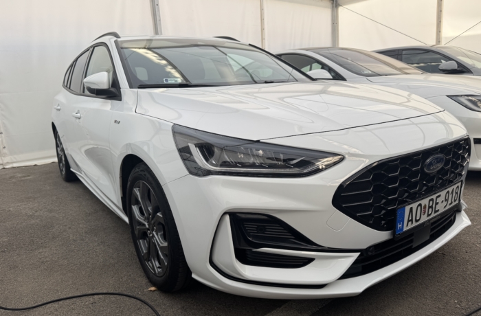 Ford Focus ST Line <br/>(AUTOMATA)